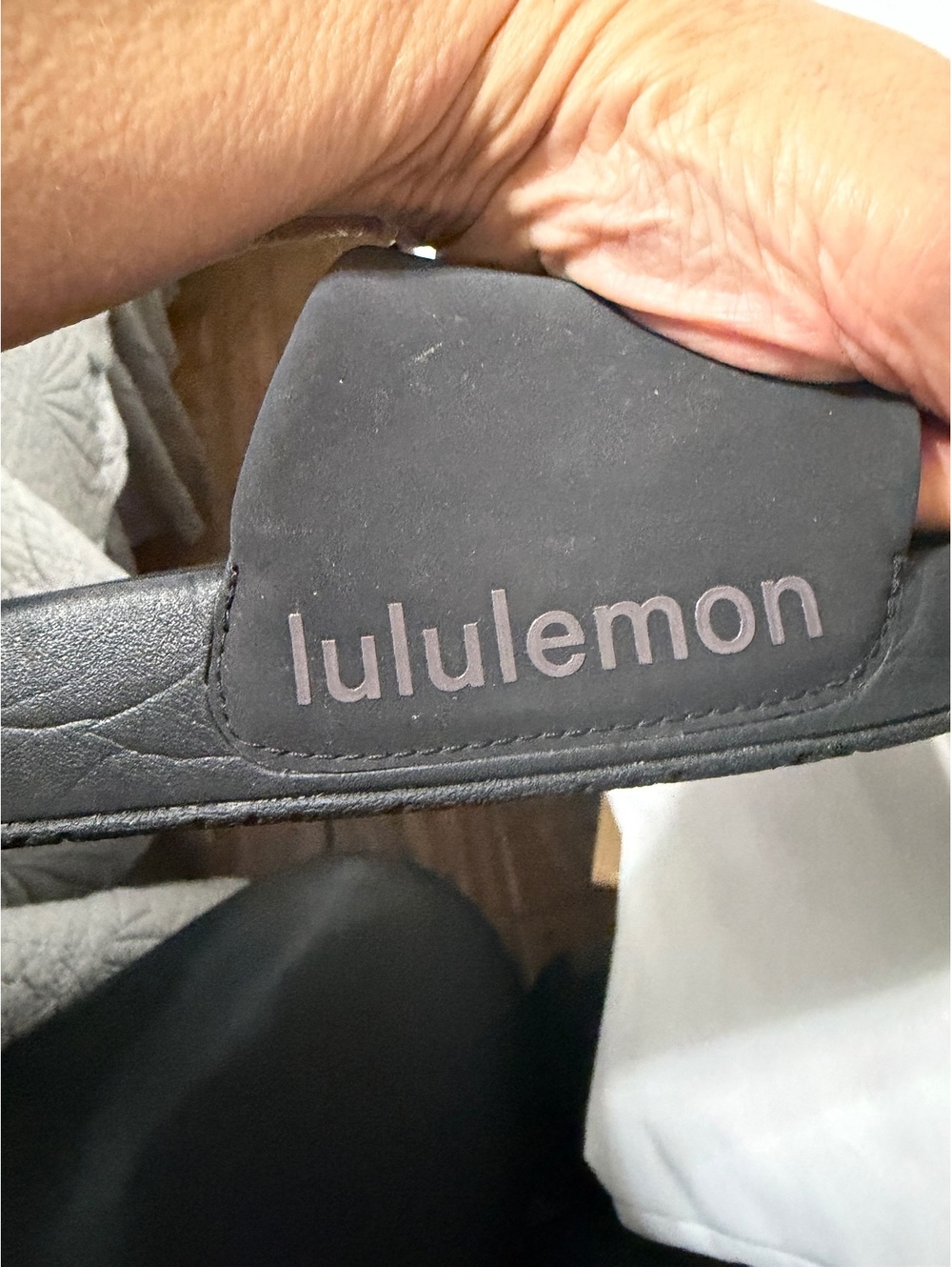 Lululemon Women's Restful Slides - Black/Graphite Grey, Size 9 - Picture 5 of 9